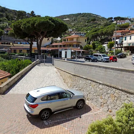 Montecristo E Pianosa Ferienhaus *